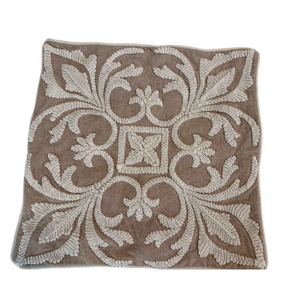Pier 1 Imports Coastal Embroidered Natural Pillow Cover 17in Sofa zip Boho Htf